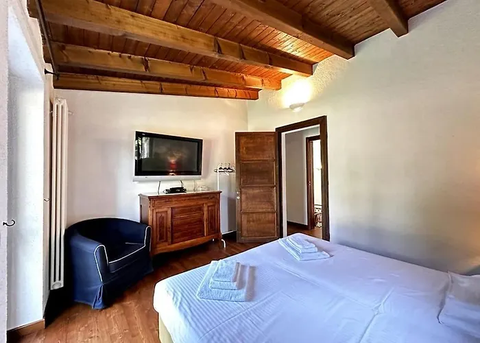 فيلة La Casa Dei Sette Nani Germignaga